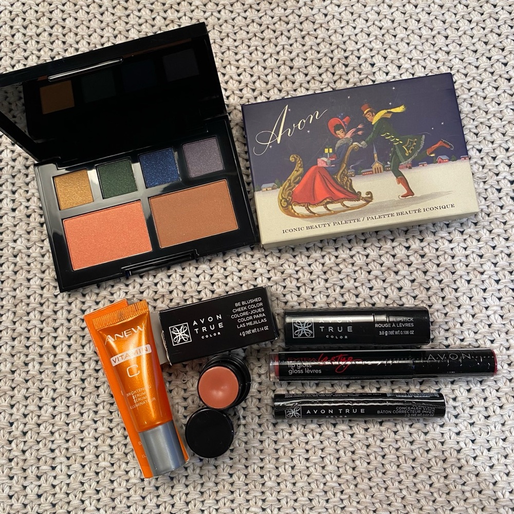 Avon beauty bundle